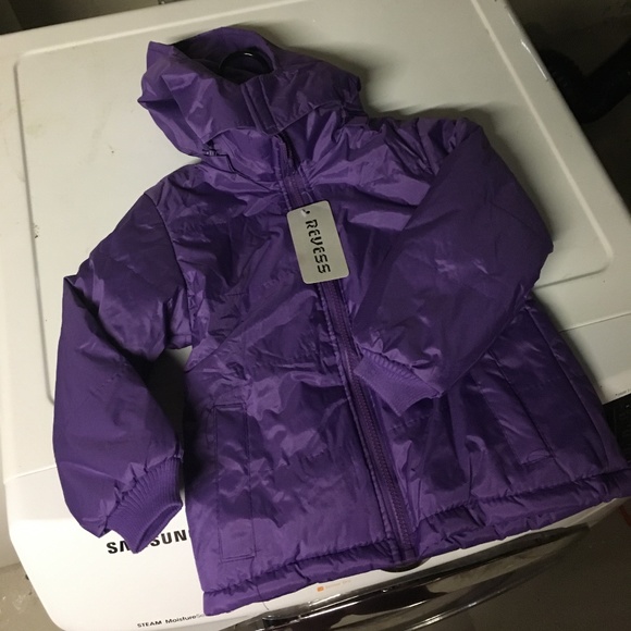 Purple winter coat for small child - Picture 2 of 5